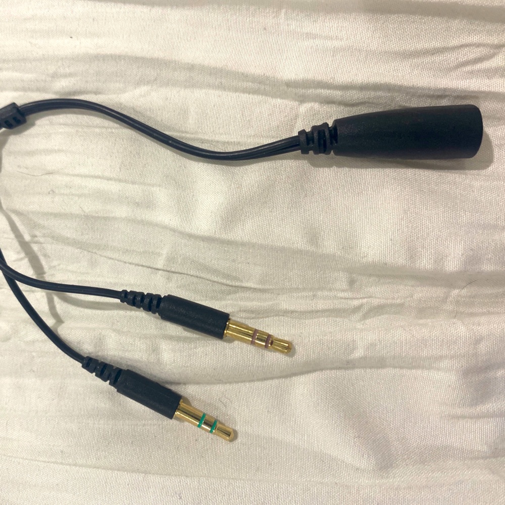 3.5mm Audio Mic Y Splitter Cable Cord Headphone Adapter Female to 2 Male Gold US